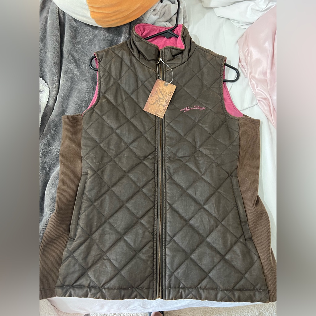 Legendary Whitetail Brown Vest